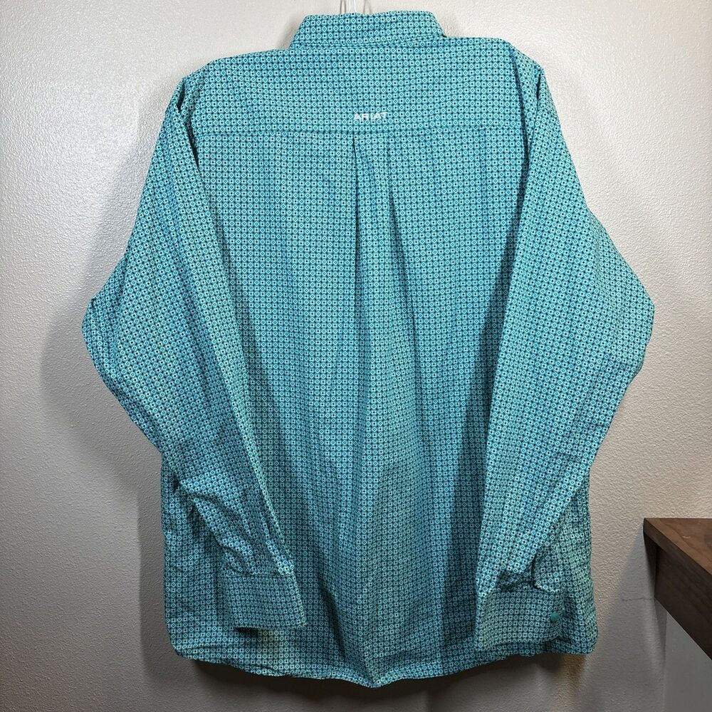 Ariat Mens Large Long Sleeve Button Down Shirt Teal Blue Geometric Print Fitted - Picture 8 of 11